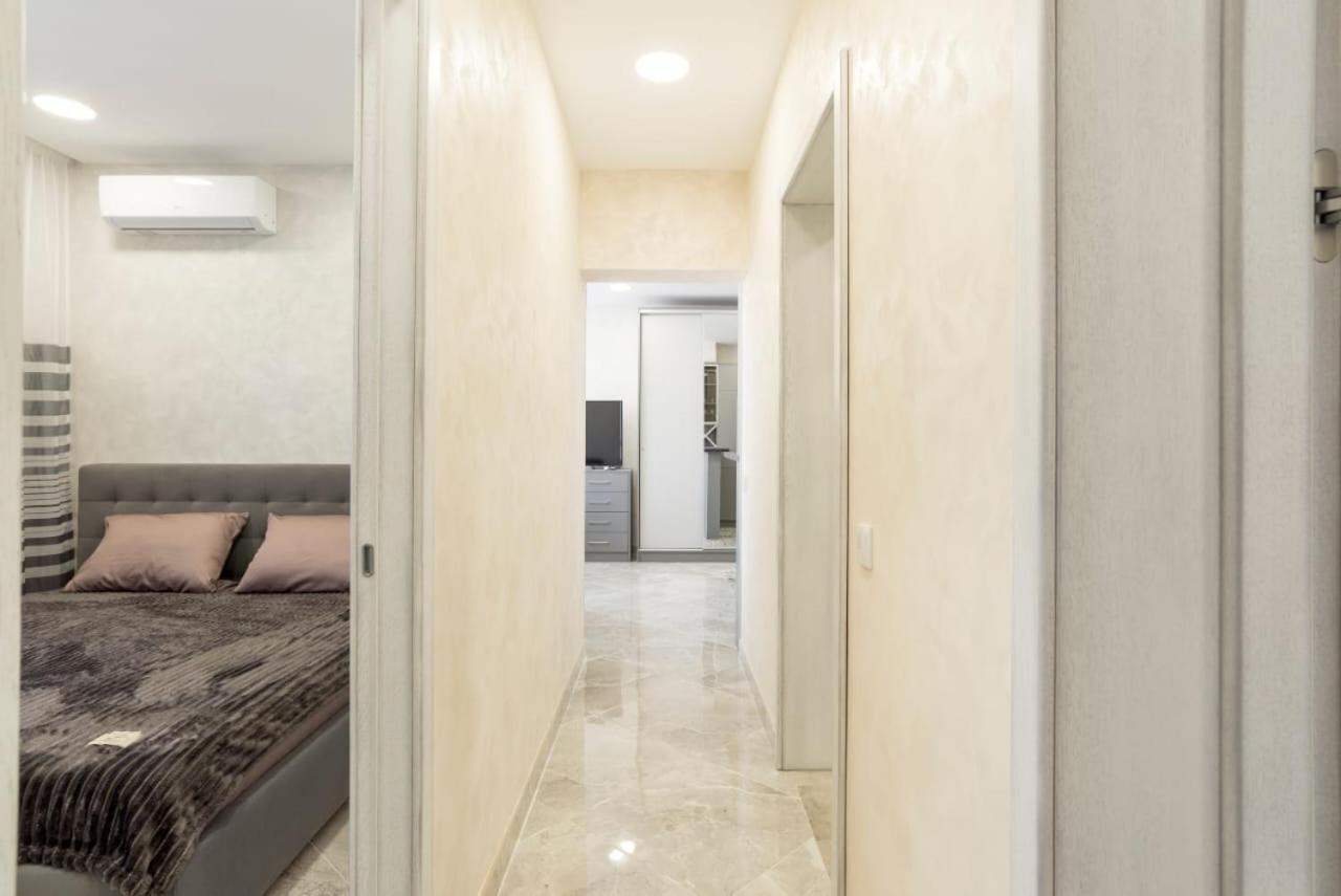 Dream House Rooms Malaga - Habitacion En El Apartemento Exterior foto
